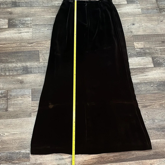 Kay Unger Black Velvet Maxi Skirt Sz 6 No Slit Grunge Whimsigoth Elegant 90s - Picture 6 of 12